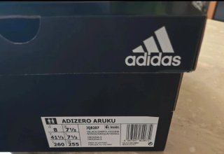 Zapatillas Adidas Adizero Negro y Verde.
