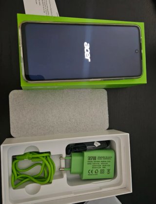 Acer Sospiro AQ9 256GB 5G