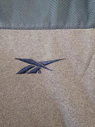 Chaqueta chándal Reebok Vintage  M-L medidas fotos