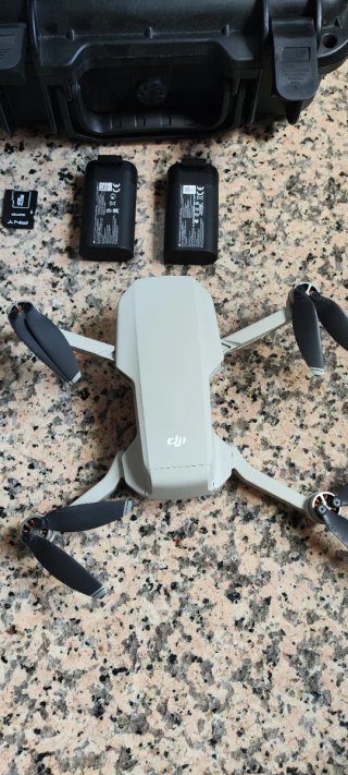 Dron DJI Mavic Mini + Accesorios