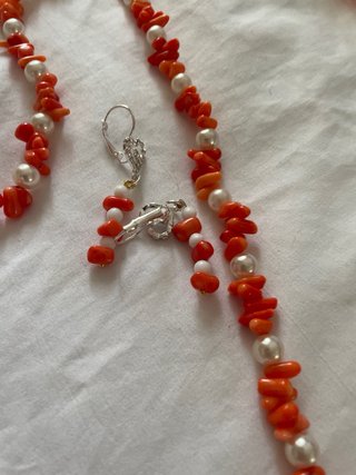 Parure collana e orecchini corallo