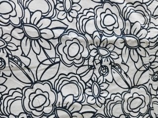 Falda estampada corta Mango Talla 42.