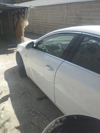 Opel Insignia 2011. Leer bien anuncio