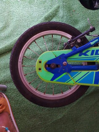 Bicicleta infantil Megamo 14 azul y verde
