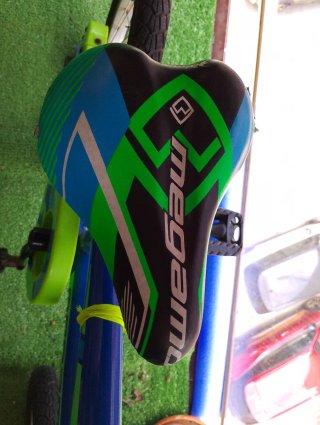 Bicicleta infantil Megamo 14 azul y verde