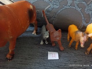 Lote animales de granja y gatos
