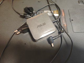 Portátil ASUS Intel Core i3 4GB RAM