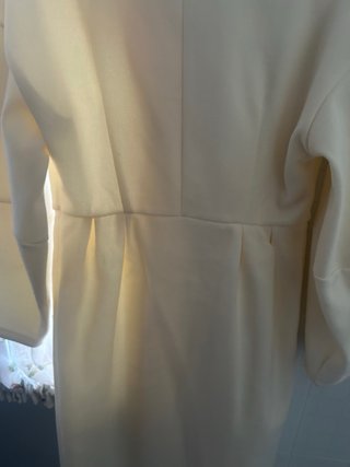 Gabardina SHEIN Talla s crema