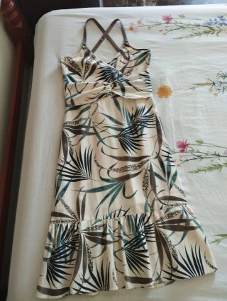 Precioso vestido de verano estampado 100% algodón.