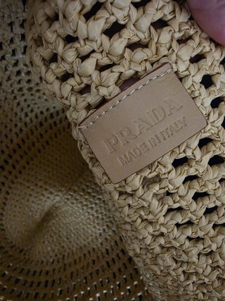 Bolso de rafia Prada Milano