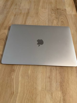MacBook Air M1 8GB/256GB - Batería 96%