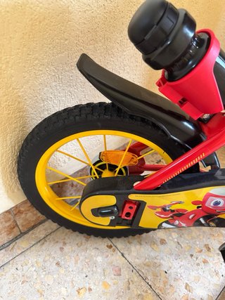 Bicicleta infantil roja Zoom