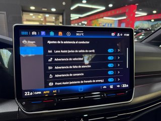 Volkswagen GOLF R 8,5 333cv