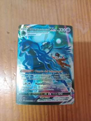 Carta Pokémon Calyrex Jinete Espectral VMAX