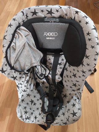 Silla de coche Axxkid Minikid estrellas