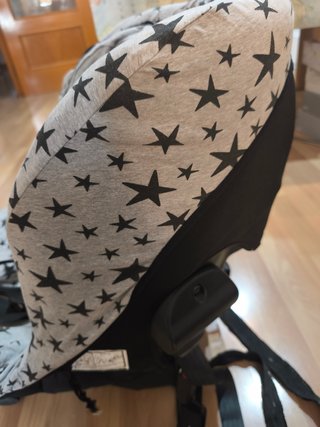 Silla de coche Axxkid Minikid estrellas