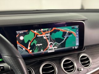 Mercedes-Benz Clase E E 220 d 4MATIC All-Terrain Estate