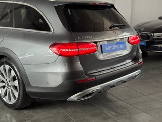 Mercedes-Benz Clase E E 220 d 4MATIC All-Terrain Estate