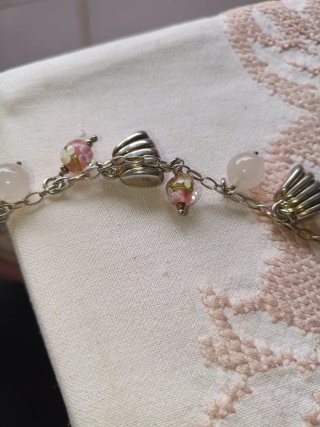 Pulsera Plata con Dijes Rosados