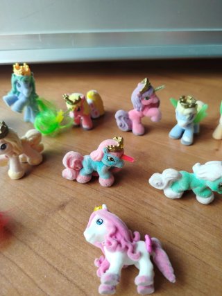 Lote de 14 unicornios de juguete