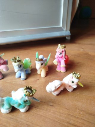 Lote de 14 unicornios de juguete