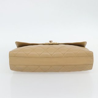 CHANEL Matelasse Business Bag Caviar Skin Beige