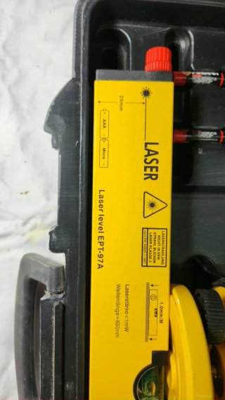 Kit nivel láser EPT-97A trípode maletín TÜV nuevo