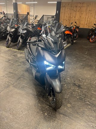 Yamaha XMAX 125 Negro