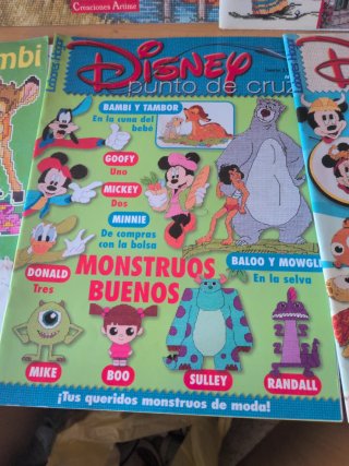 Revistas punto de cruz Disney