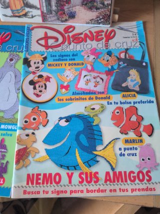 Revistas punto de cruz Disney