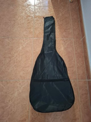 Funda para guitarra pequeña