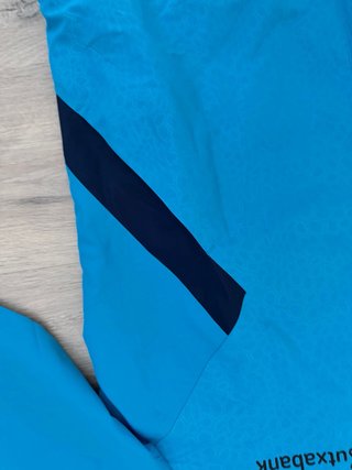 Chaqueta Real Sociedad Macron Azul, Talla M