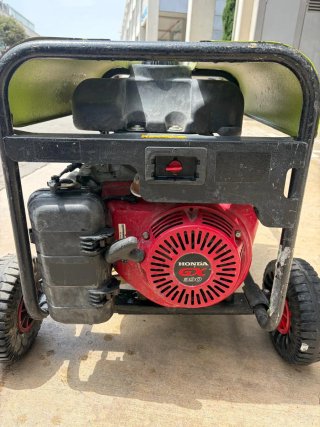 Generador Eléctrico Trifásico Honda 8.0 KVA
