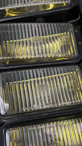 Antiniebla amarillo izquierdo Audi UR quattro