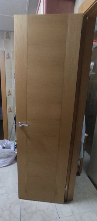 Puerta madera haya
