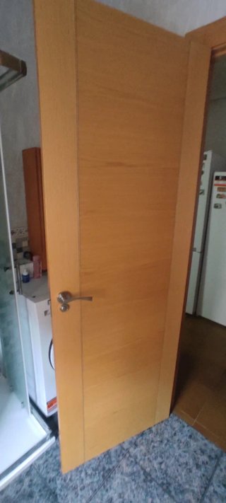 Puerta madera haya