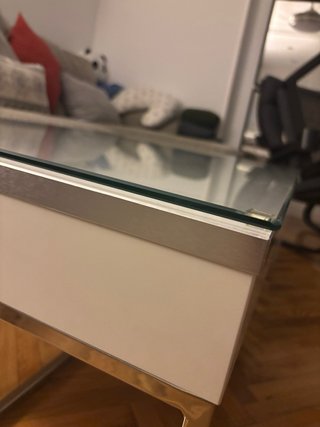 Mesa centro elevable blanca y cristal