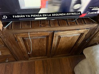 Auténtico mueble de madera maciza (+100 años)