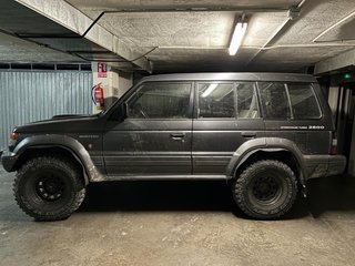 Mitsubishi Montero 1996