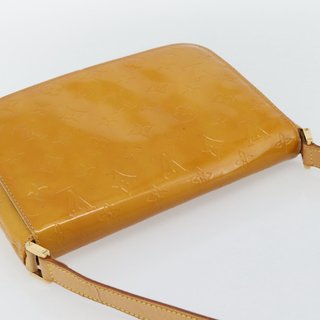 LOUIS VUITTON Monogram Vernis Thompson Street Bag