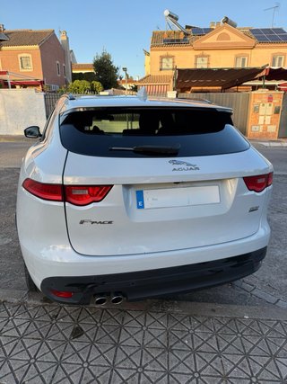 Jaguar F-Pace R sport 2.0 awd