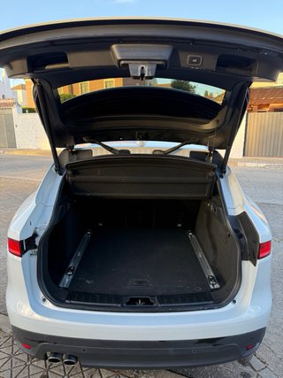 Jaguar F-Pace R sport 2.0 awd