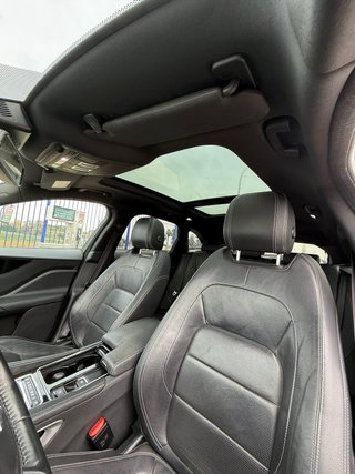 Jaguar F-Pace R sport 2.0 awd