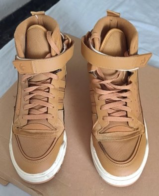 Botas Adidas Forum Talla 45 1/3