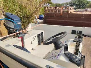 Barca 4m + Motor Yamaha 25hp + Remolque