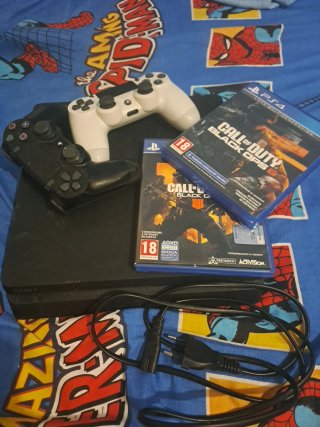 Consola PS4 Negra + 2 Mandos + Juegos