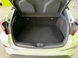 Toyota C-HR Advance 2.0 180H e-CVT HEV EL TOP !!!!
