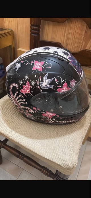 Casco integral Scorpion floral