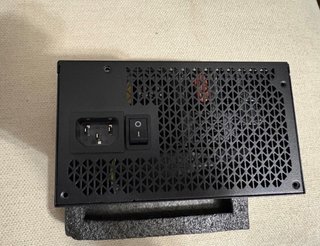 MSI MEG AI1300P PCIe5 1300W PARA PIEZAS