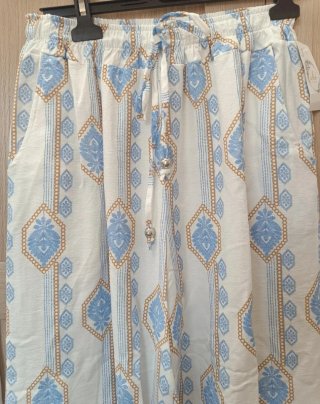 Lote 2 pantalones estampados